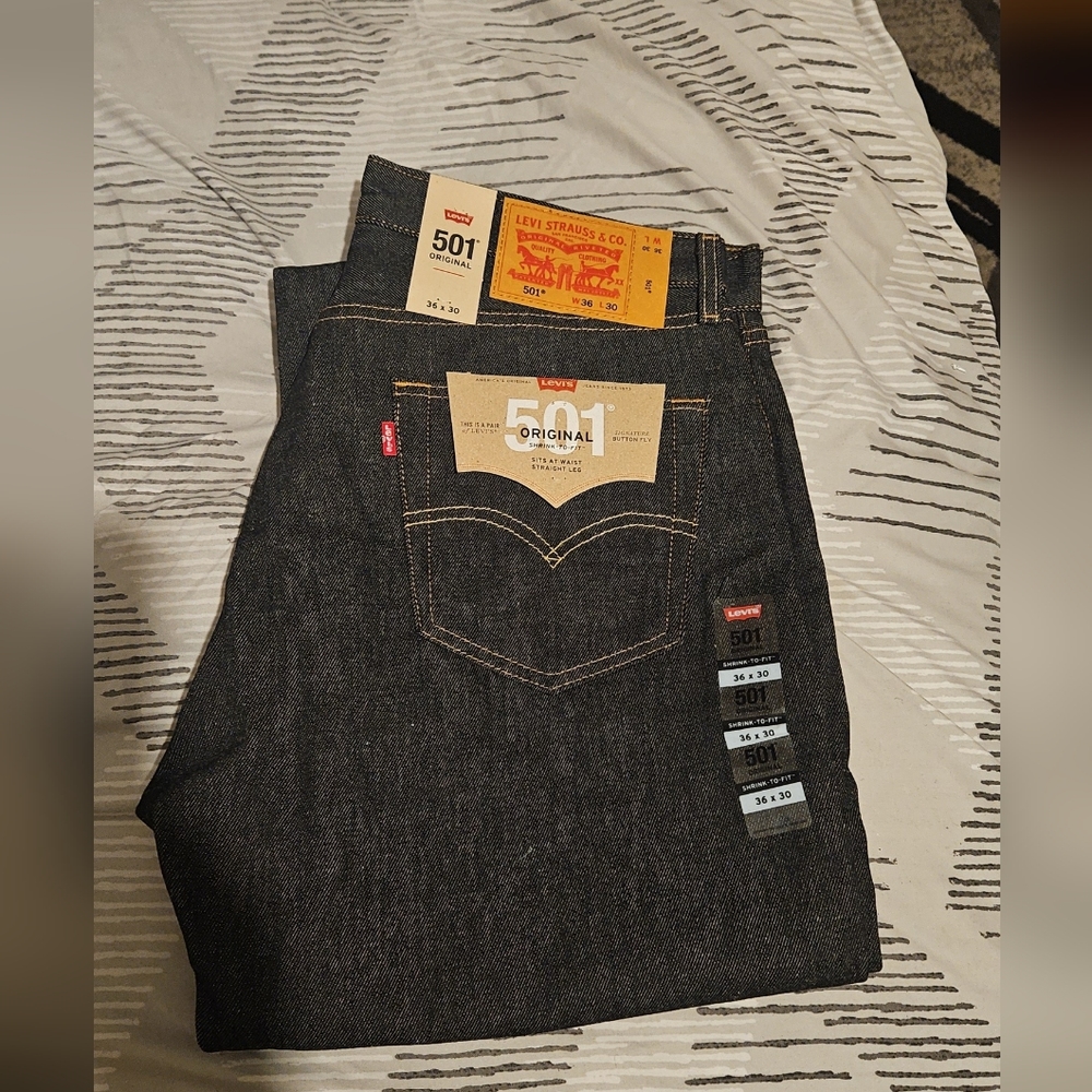 Levis 501 Jeans